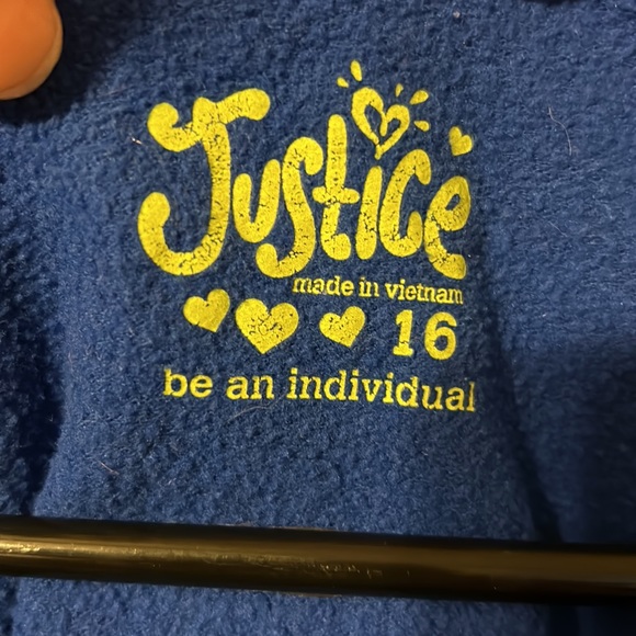 Justice sweat top for big girls - Picture 3 of 3